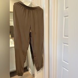 Charlotte Russe Khaki pants Size S